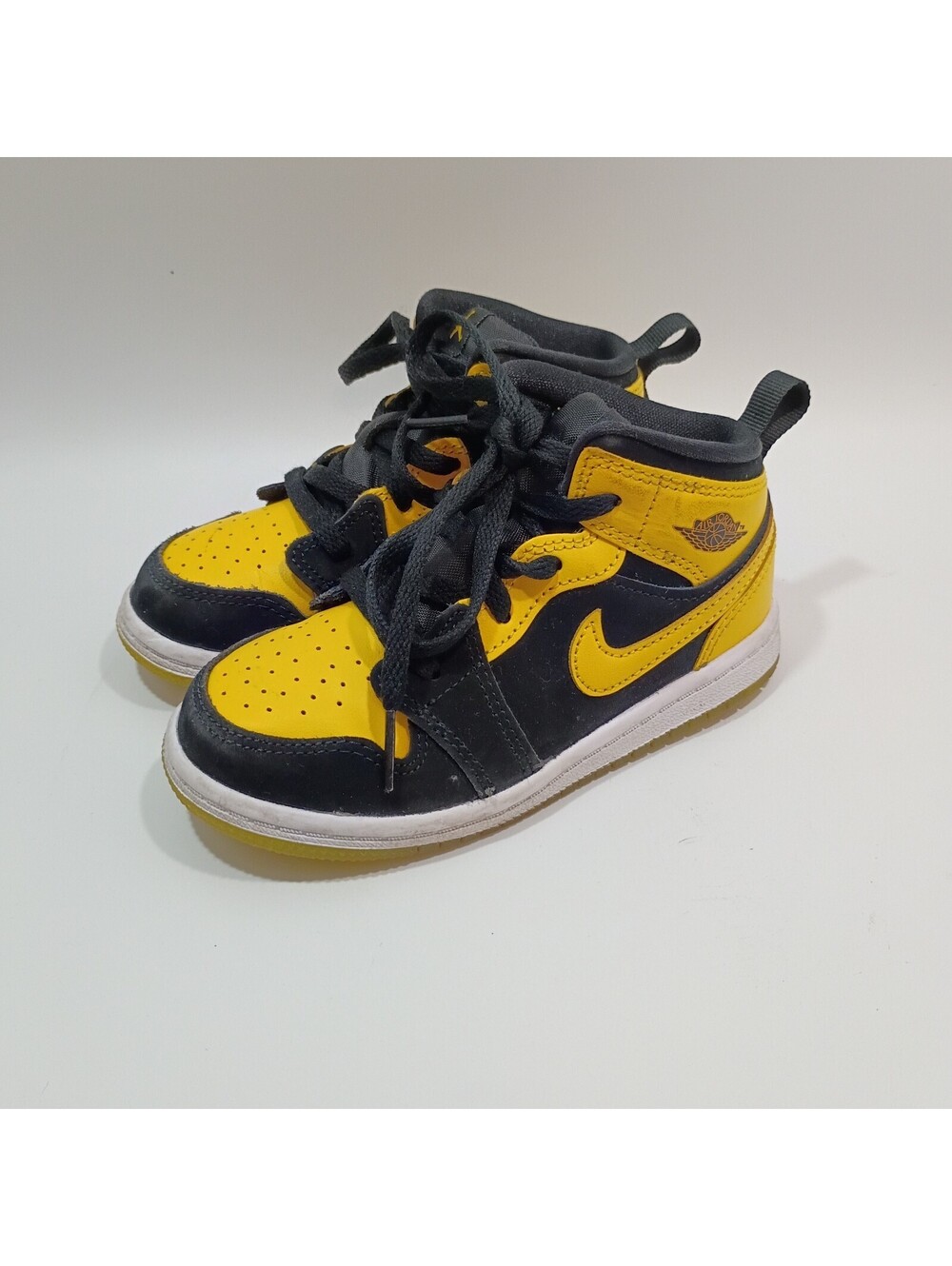 Nike Air Jordan Mid New Love Toddlers Black Yellow Size 10C